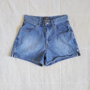 GAP Special Edition 90s High Rise Shorts